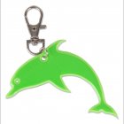 Zelený reflexní delfínek - přívěsek